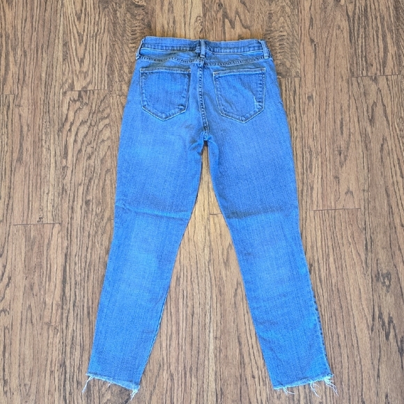 Gap 1969 True Skinny Jeans VGUC - Women's Size 25 - Picture 6 of 13